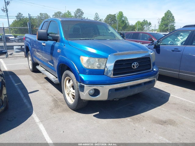 TOYOTA TUNDRA - 1