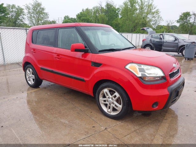 KIA SOUL + - 1