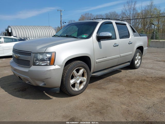 CHEVROLET AVALANCHE 1500 LTZ - 2