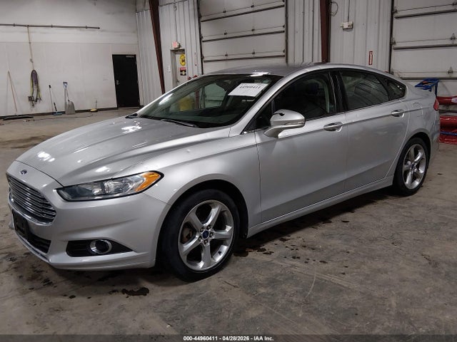 FORD FUSION SE - 2