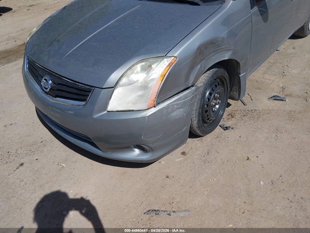 NISSAN SENTRA 2.0 - 6