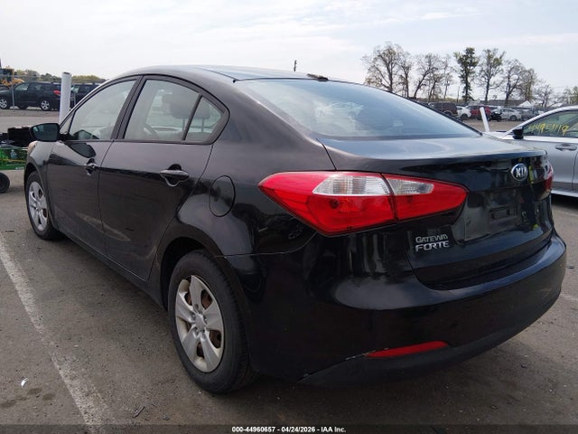 KIA FORTE - 3