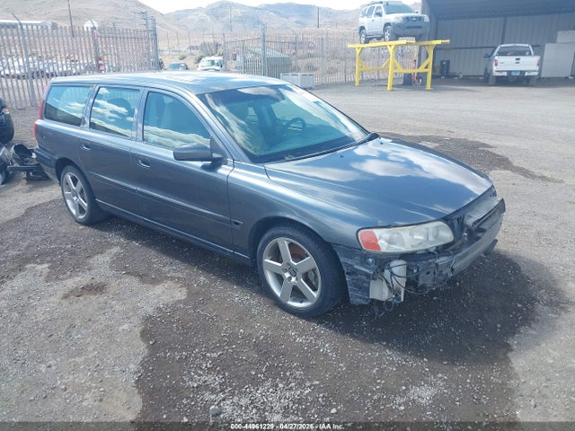 2006 VOLVO V70 R