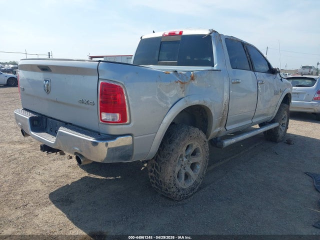 2016 RAM 1500 LARAMIE 照片 4