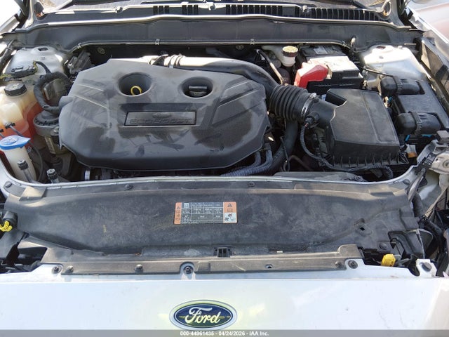 FORD FUSION TITANIUM - 10