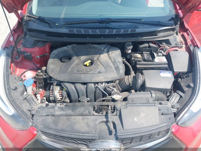 HYUNDAI ELANTRA - 10