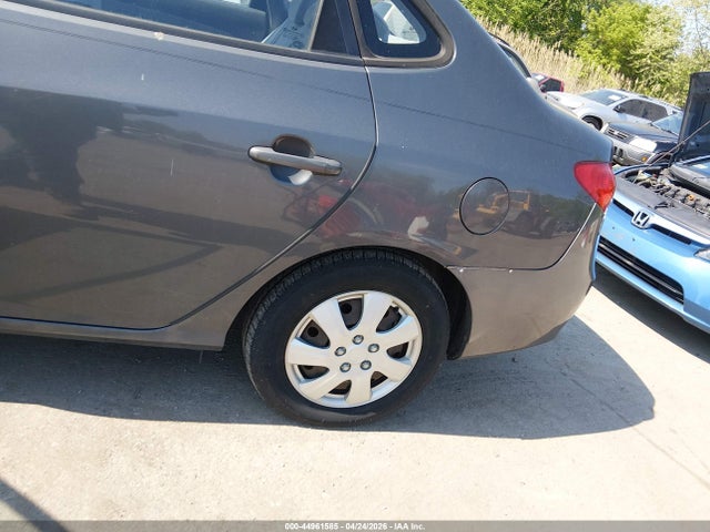 HYUNDAI ELANTRA GLS/SE - 6