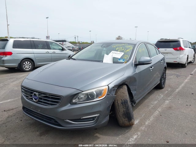 2016 Volvo S60 INSCRIPTION T5 DRIVE-E PLATINUM 照片 2