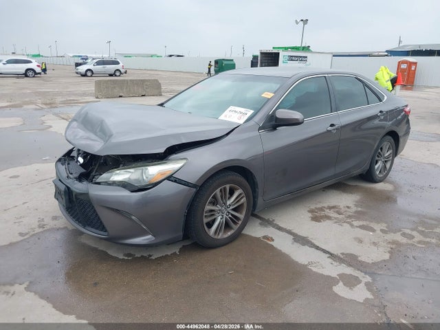صورة 2 لـ 2015 Toyota CAMRY SE