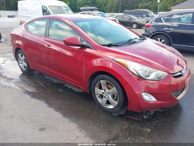 HYUNDAI ELANTRA GLS - 1