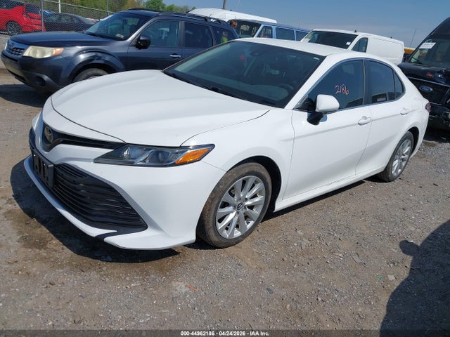 TOYOTA CAMRY - 2