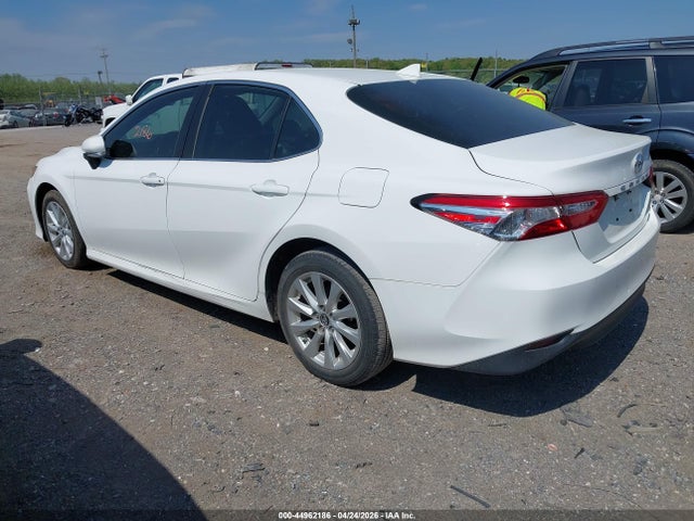 TOYOTA CAMRY - 3