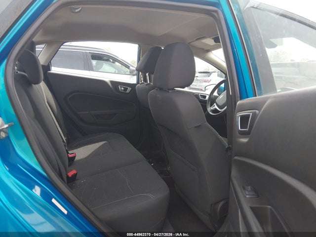 FORD FIESTA SE - 8