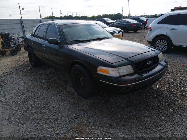 FORD CROWN VICTORIA POLICE - 1
