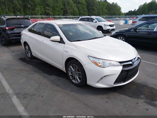 TOYOTA CAMRY - 1