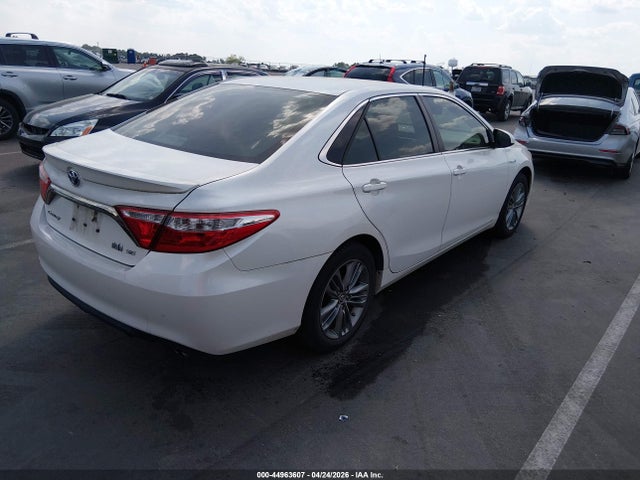 TOYOTA CAMRY - 4