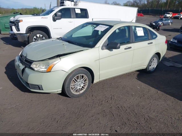 FORD FOCUS SE - 2