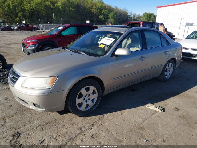 2010 Hyundai SONATA GLS 照片 2
