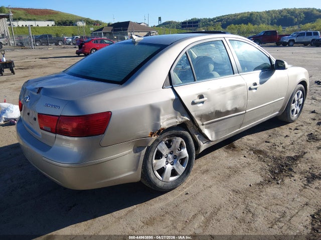 2010 Hyundai SONATA GLS 照片 4