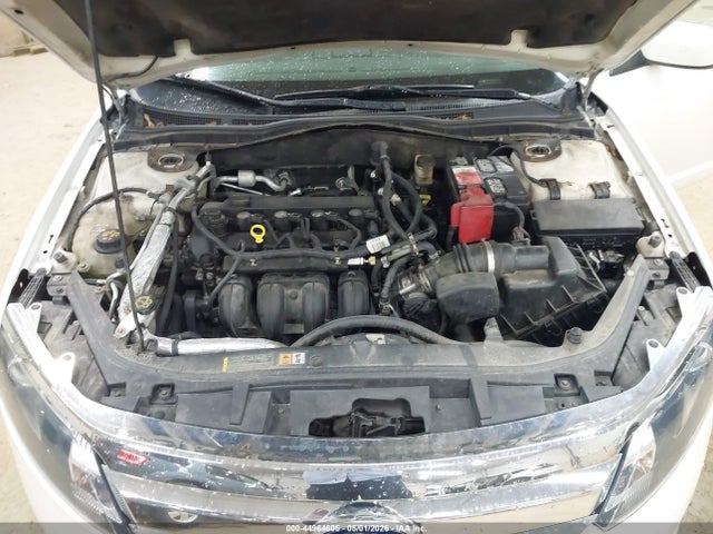 FORD FUSION SEL - 10