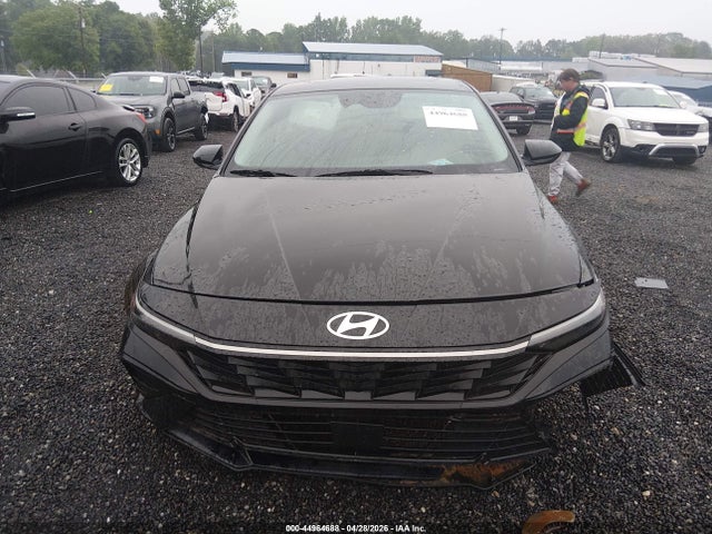 2024 Hyundai ELANTRA SEL — миниатюра 13