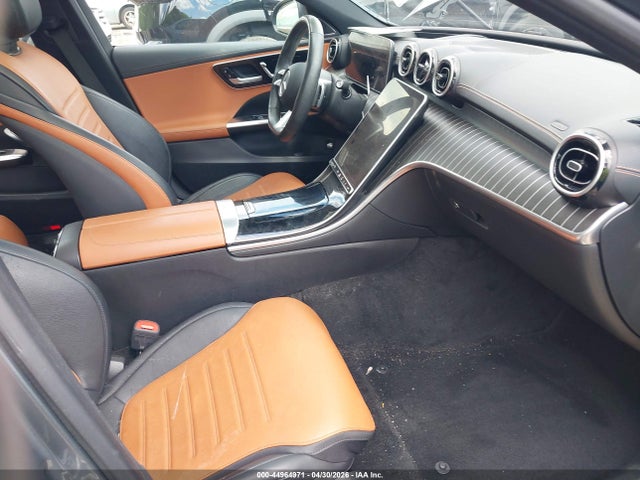 صورة 5 لـ 2024 Mercedes-BENZ C 300