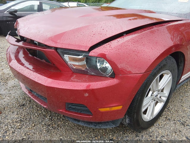 FORD MUSTANG V6 - 6