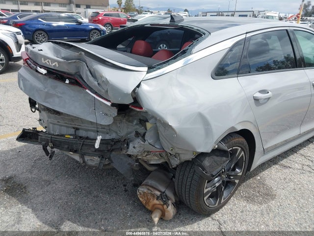 2022 KIA K5 GT-LINE photo 6