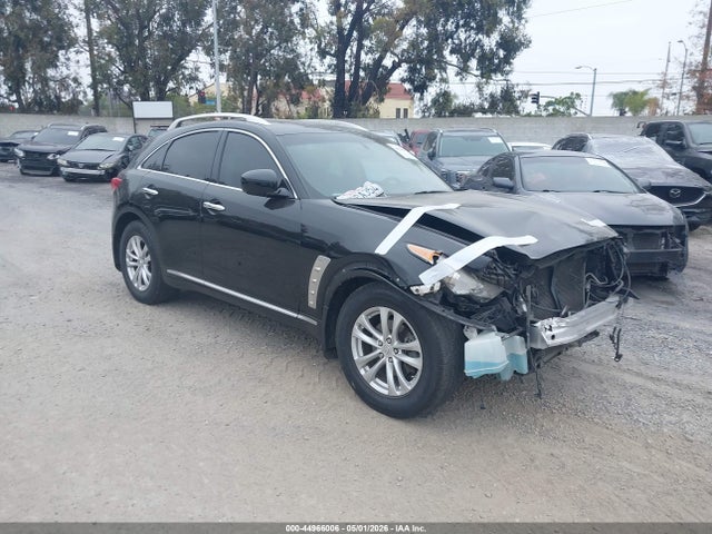 2009 INFINITI FX35 
