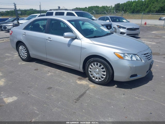 2009 TOYOTA CAMRY LE