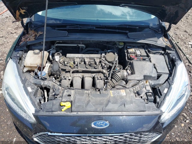FORD FOCUS S - 10