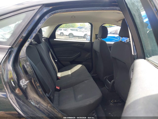 FORD FOCUS S - 8