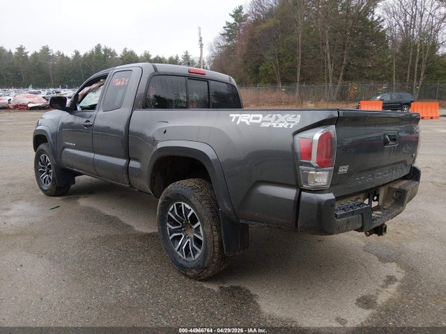 2021 Toyota TACOMA TRD SPORT photo 3