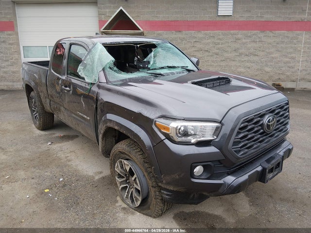2021 Toyota TACOMA TRD SPORT photo 6