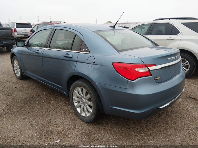 CHRYSLER 200 TOURING - 3