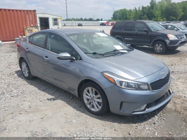 2017 KIA FORTE S
