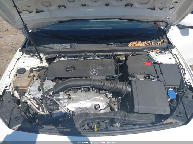 صورة 10 لـ 2019 Mercedes-BENZ A 220