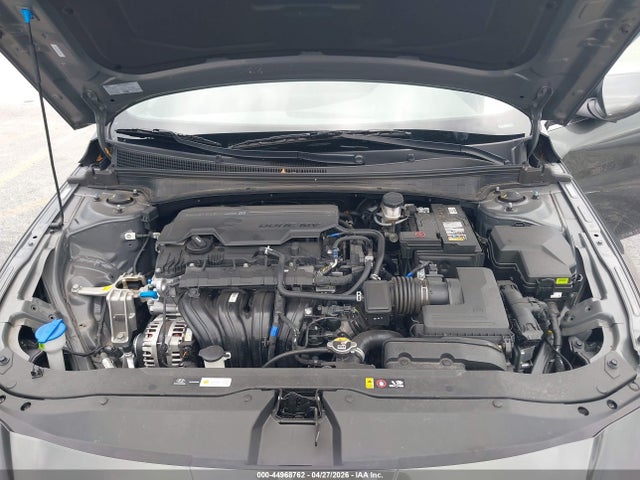 HYUNDAI ELANTRA - 10