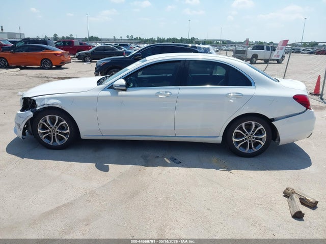 2017 MERCEDES-BENZ C 300 15
