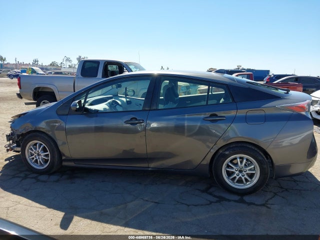 2017 Toyota PRIUS TWO 缩略图 15