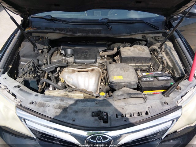 TOYOTA CAMRY - 10
