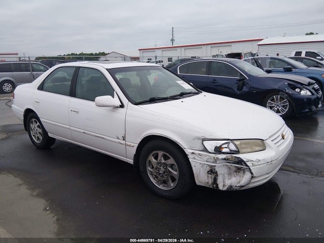 1999 TOYOTA CAMRY XLE V6