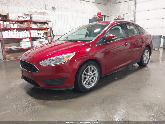 FORD FOCUS SE - 2