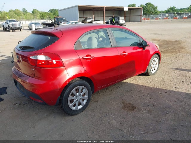 KIA RIO - 4