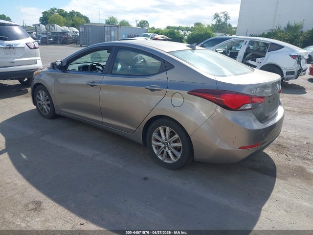 HYUNDAI ELANTRA - 3