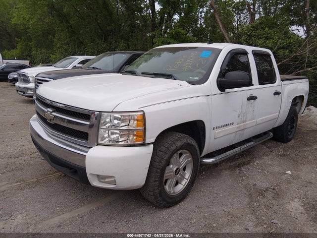 2007 Chevrolet SILVERADO 1500 LT2 — фото 2