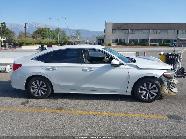 2022 HONDA CIVIC LX 14