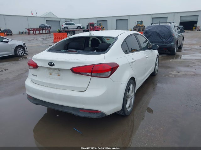 2017 KIA FORTE LX 4