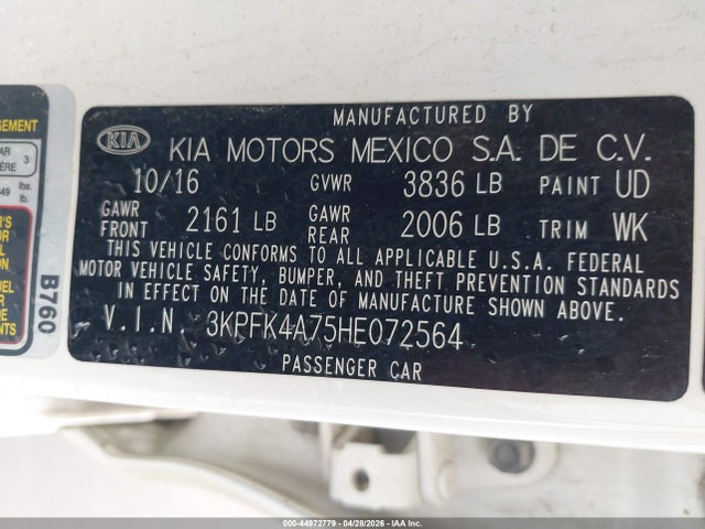 2017 KIA FORTE LX 9