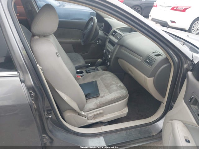 FORD FUSION SE - 5